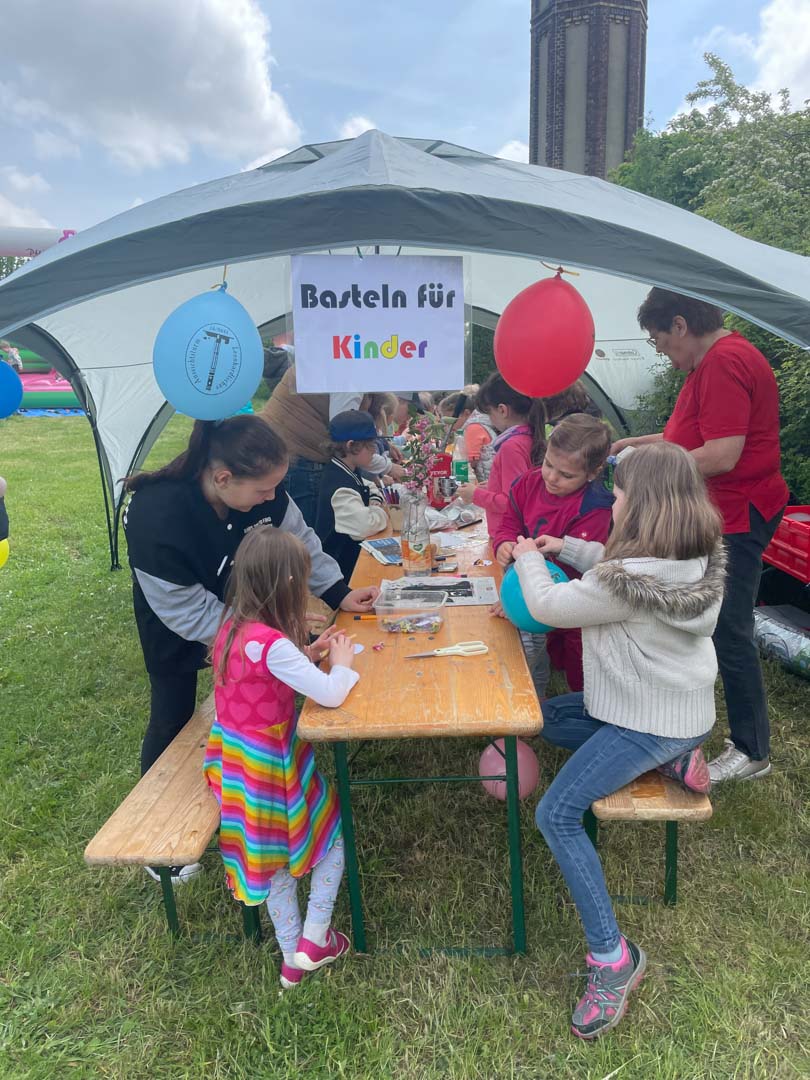 Bastelstraße für Kinder